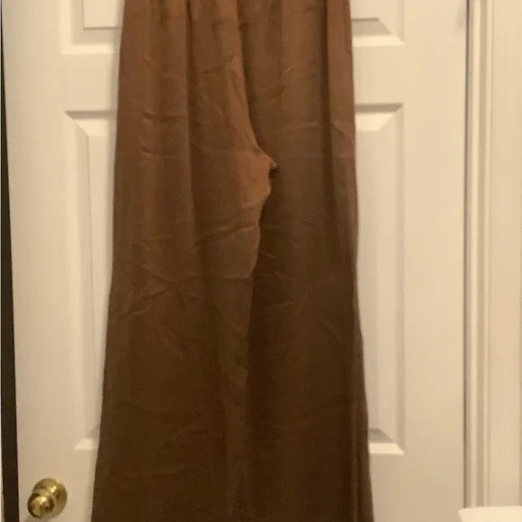 Lunya Rich Brown Pant Set - Picture 5 of 7